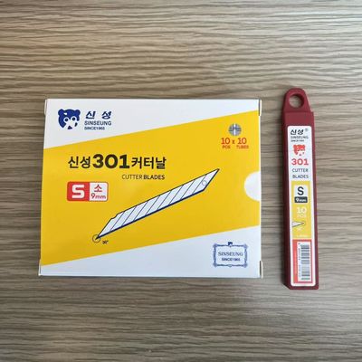 खरीदें 9 मिमी कटर ब्लेड सिल्वर रिफिल ब्लेड 9 मिमी चौड़ाई पेशेवर कार फिल्म काटने के लिए ऑनलाइन निर्माण