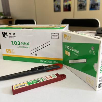 खरीदें 0.38mm Blade Thickness Snap-off Blade for Smooth and Precise Cuts ऑनलाइन निर्माण