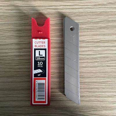18 मिमी कटर ब्लेड चिकनी और प्रयास रहित काटने के लिए चौड़ाई 18 मिमी SK2 उच्च कार्बन स्टील मोटाई 0.5 मिमी