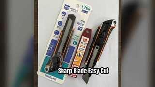 चलते-फिरते पेशेवरों के लिए मजबूत और पोर्टेबल 18 मिमी उपयोगिता चाकू 160 * 45 * 17 मिमी 90 ग्राम एल्यूमिनियम एसके 2 ब्लेड